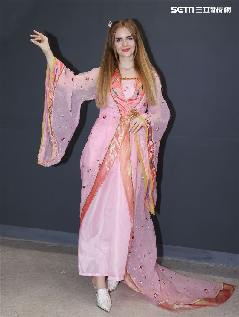 歌壇新人「宋蕊安」出席公益活動。（記者邱榮吉/攝影）