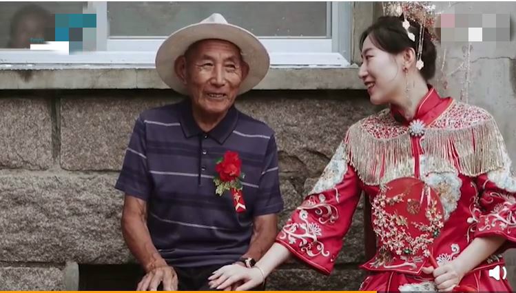 終等到孫女結婚爺卻忘了　1句話催淚