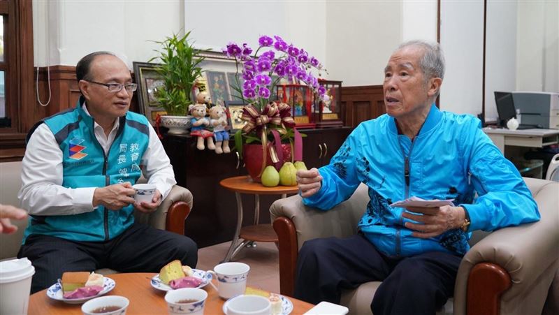 中山女高首位男校長！曾是全台最資深