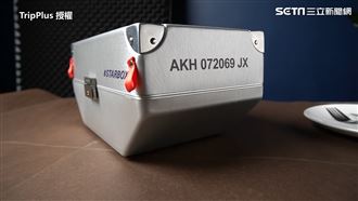 開箱最難買月餅　星宇航空貨艙超吸睛