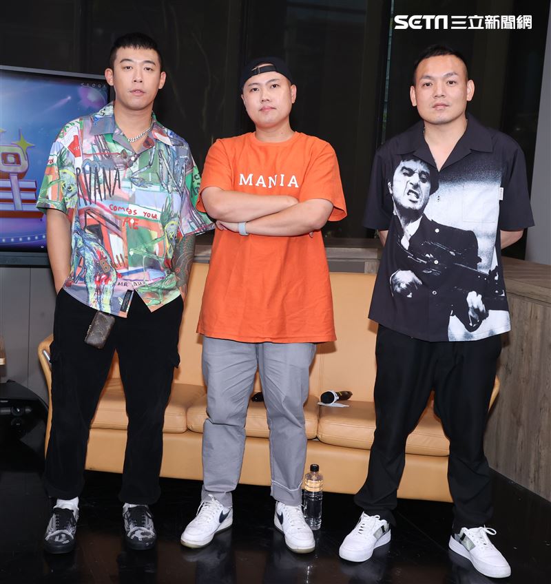 玖壹壹安安大明星唱片宣傳。（記者邱榮吉/攝影）