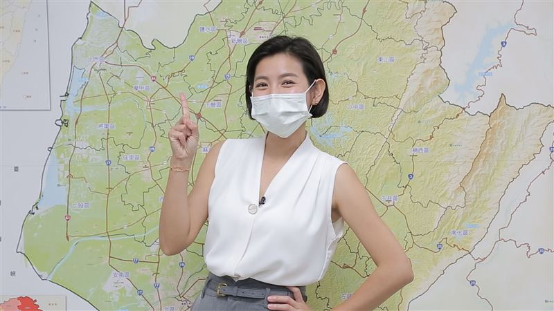 米可白擔任台南拍防疫大使　大啖美食