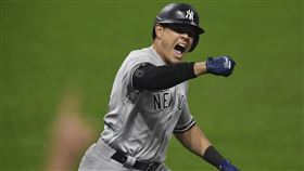 ▲洋基三壘手阿謝拉（Gio Urshela）滿貫砲炸裂前東家印地安人。（圖／美聯社／達志影像）