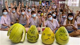 台北市，移民署，臺北收容所，中秋節，剝柚，收容