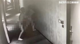 北市楊男全裸衝出房間暴打黃姓房務員。（圖／翻攝畫面）