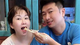 張秀卿跟老公王國贊。（圖／翻攝自張秀卿臉書）