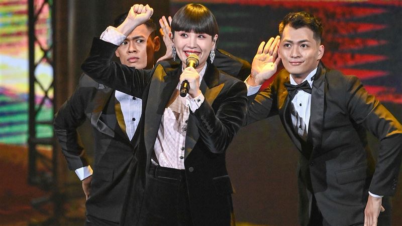 魏如萱嗨唱超猛　網讚：根本行走CD