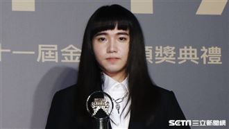 持修熬7年奪新人　恩師張惠妹爆哭了