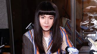 持修長髮太像正妹　進男廁被盯尿不出