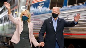 拜登，拜登夫人（圖／拜登推特）