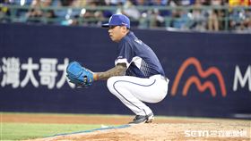 ▲富邦悍將終結者陳鴻文。（圖／記者劉彥池攝影）