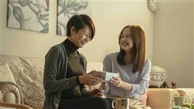 《黑喵知情》簡嫚書、丁寧。（圖／LINE TV提供）