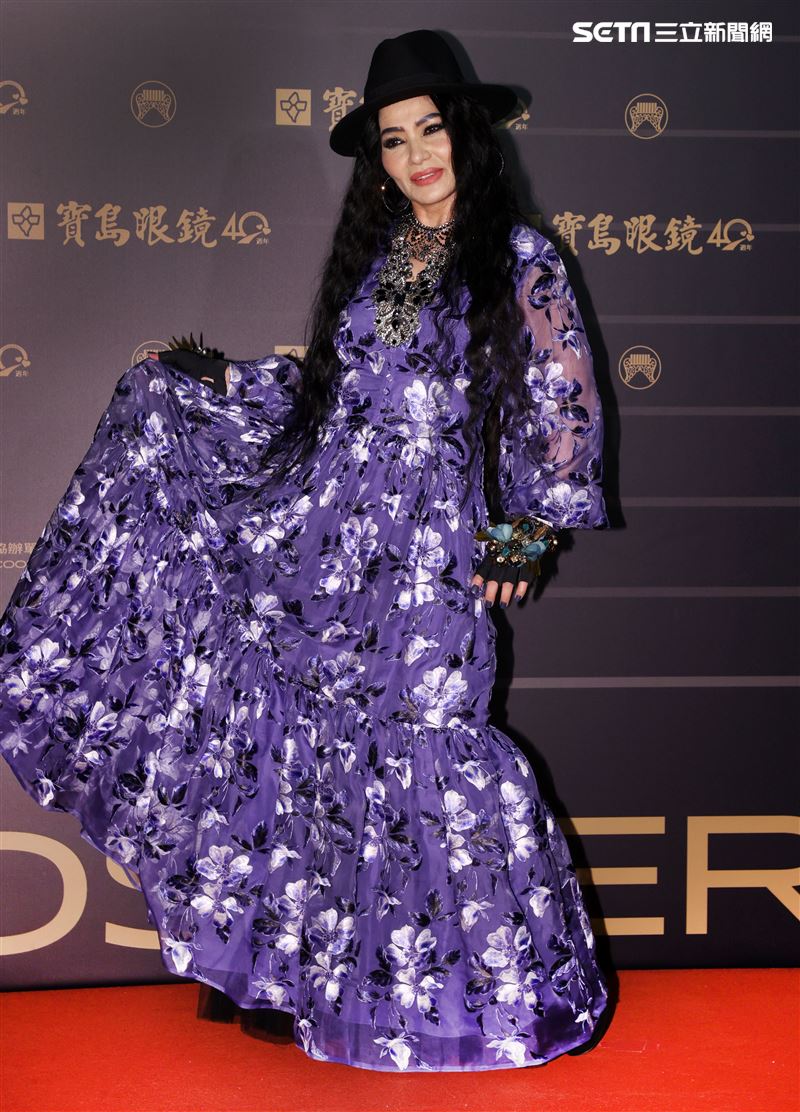 第31屆金曲獎星光背板歌手爭艷潘越雲。（記者邱榮吉.林聖凱/攝影）