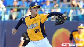 ▲中信兄弟投手吳哲源。（圖／記者劉彥池攝影）