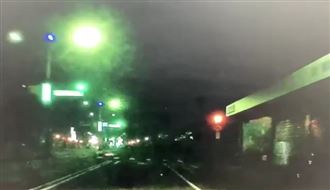 前一刻KTV歡唱　他返家撞電桿死亡