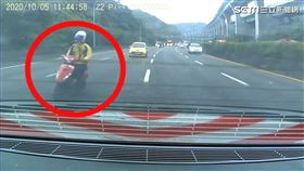 國道,機車,蛇行,叼菸,挑釁