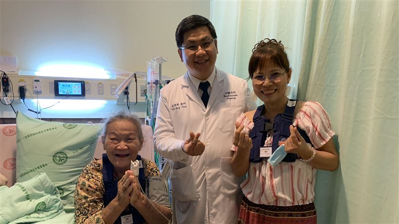 病人助病人　她幫泰國阿嬤籌手術費