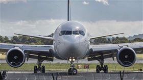 飛機、降落、機場、引擎（示意圖／翻攝自PIXABAY