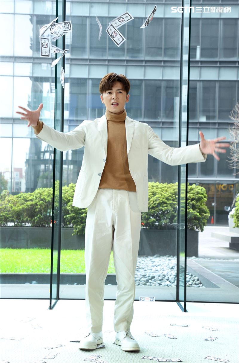 「廢財闖天關」男主角李國毅。（記者邱榮吉/攝影）