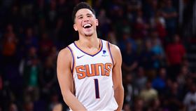 NBA／復賽打出身價　布克驚傳賣房
NBA,鳳凰城太陽,Devin Booker,豪宅,賣房
翻攝自推特
