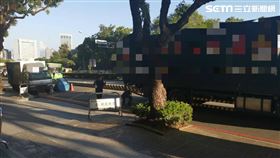 台中死亡車禍，１８歲女騎士遭輾斃／翻攝畫面