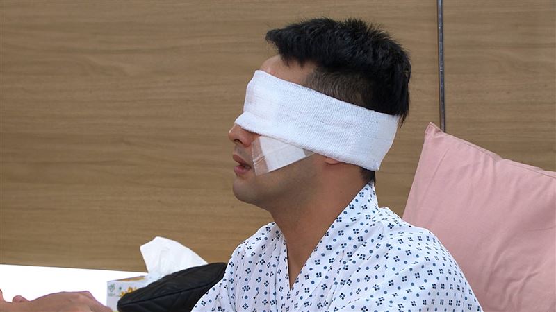 台8男星被撞瞎　親媽心疼狂問這件事