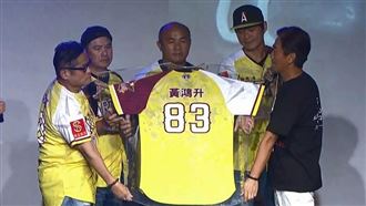 哽咽曝暖舉　他：有一種溫暖叫小鬼