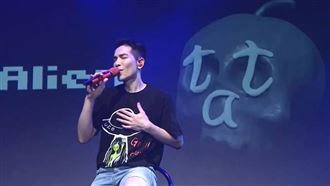 難忘跟小鬼初見面　蕭敬騰感恩來獻唱