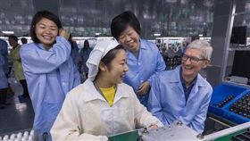 ▲立訊精密董事長王來春（圖／翻攝自庫克微博）