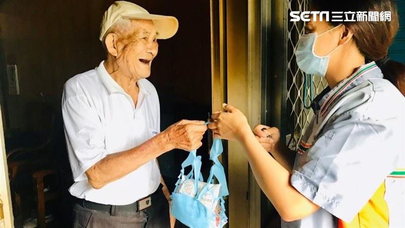 「遠親不如近鄰」有下句！經典更精闢