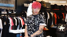 歌手ØZI。（圖／記者林聖凱攝影）