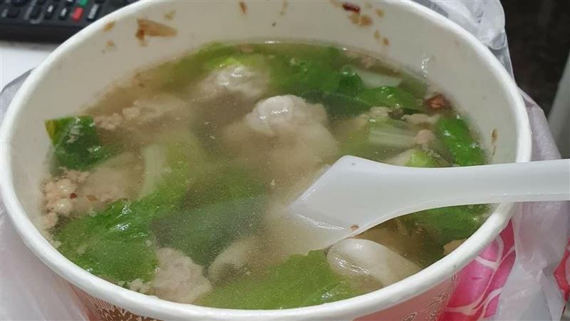 店家聽嘸加量狂打槍　網獻奇招神救援