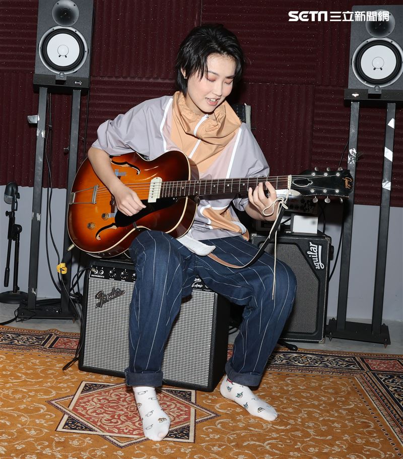 陳央三立新聞網專訪。（記者邱榮吉/攝影）