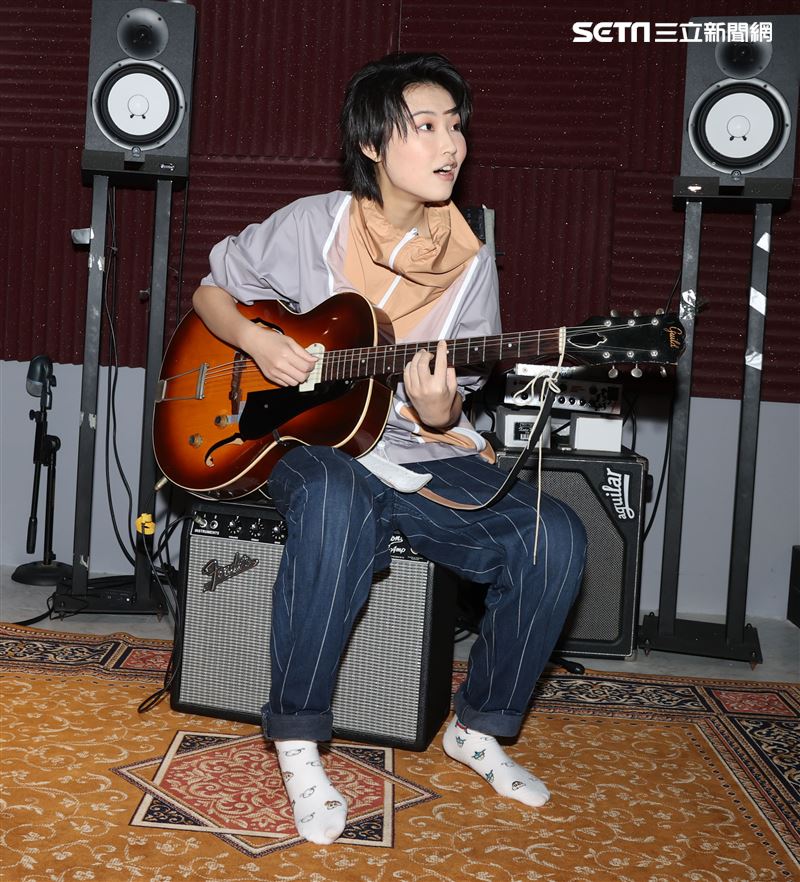 陳央三立新聞網專訪。（記者邱榮吉/攝影）