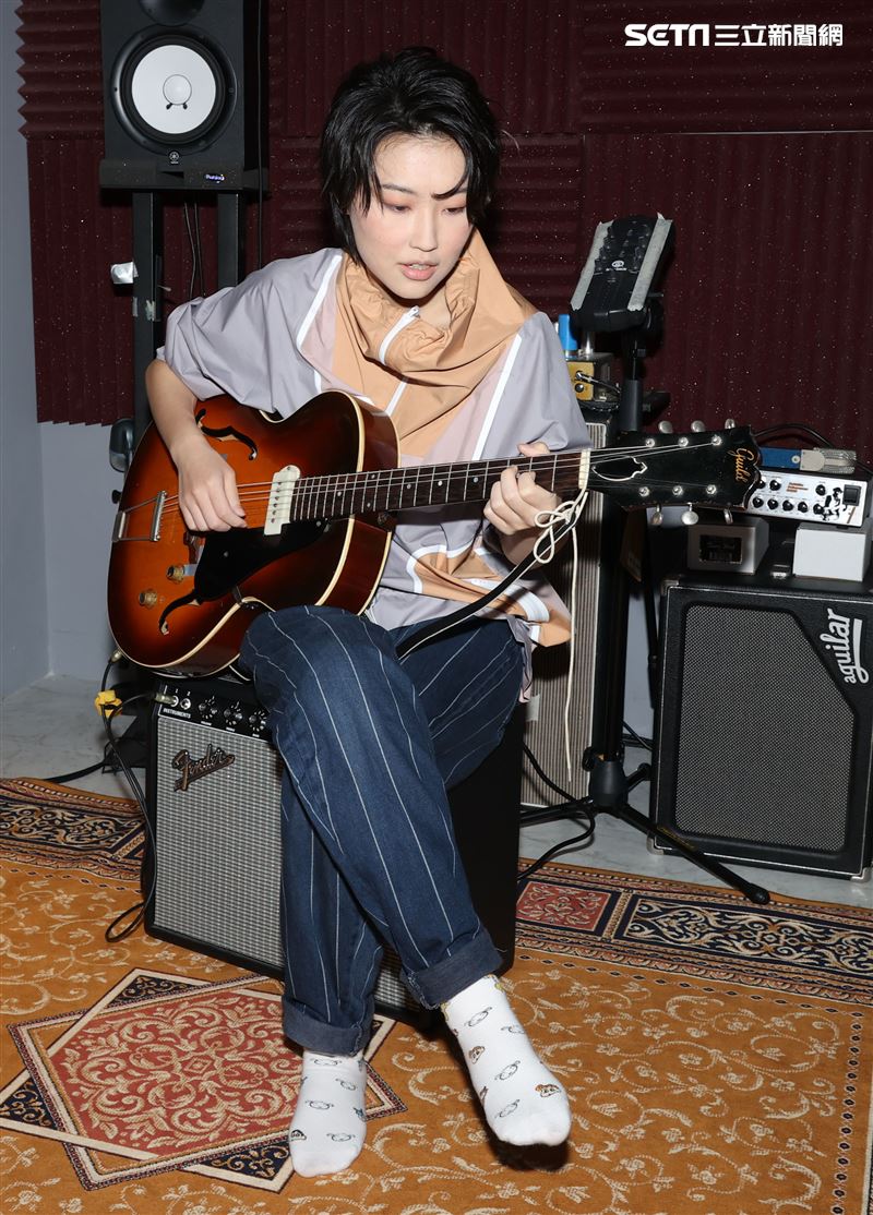 陳央三立新聞網專訪。（記者邱榮吉/攝影）