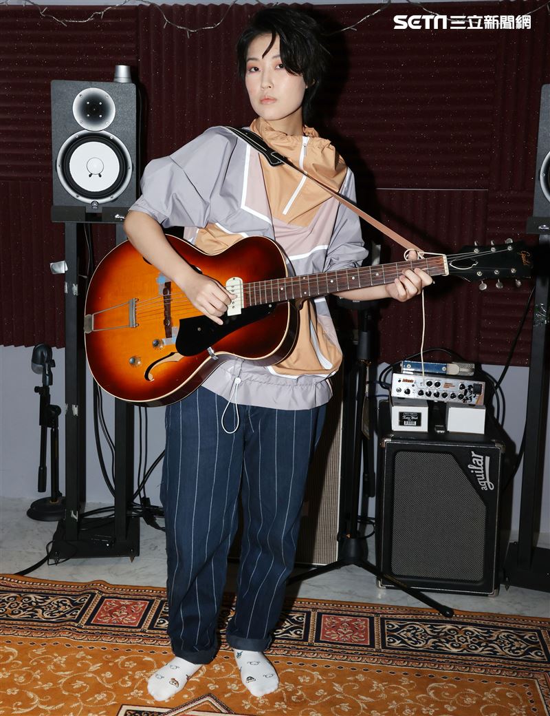 陳央三立新聞網專訪。（記者邱榮吉/攝影）