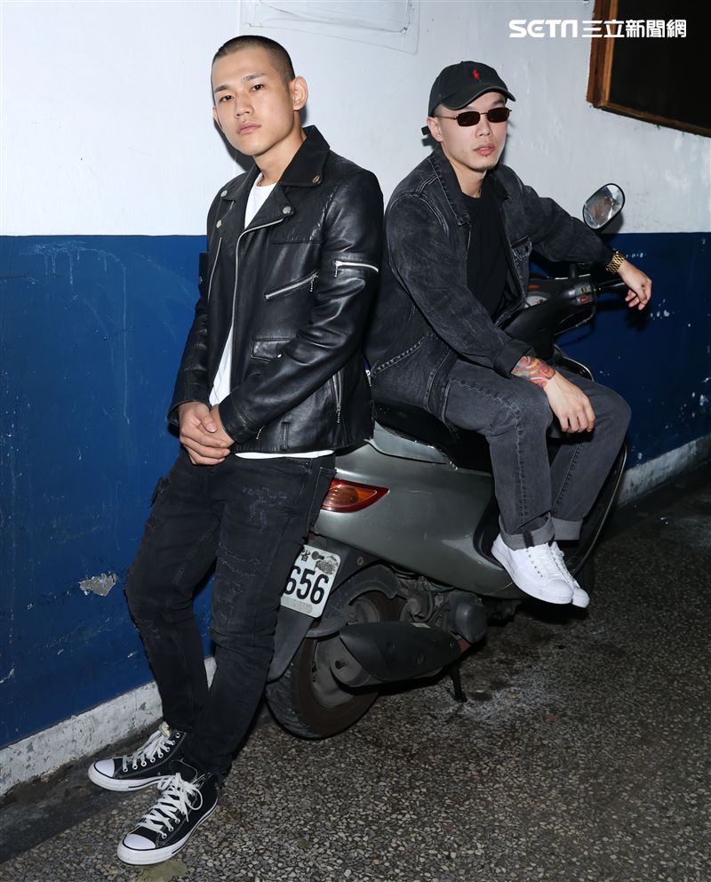 草屯囝仔三立新聞網專訪。（記者邱榮吉/攝影）