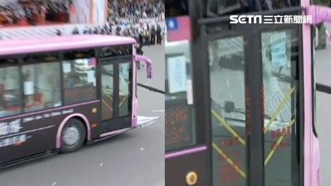 超震撼！國慶預演裝甲車衝破公車玻璃