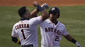 ▲布萊德利（Michael Brantley）雙響砲，太空人4轟運動家。（圖／美聯社／達志影像）