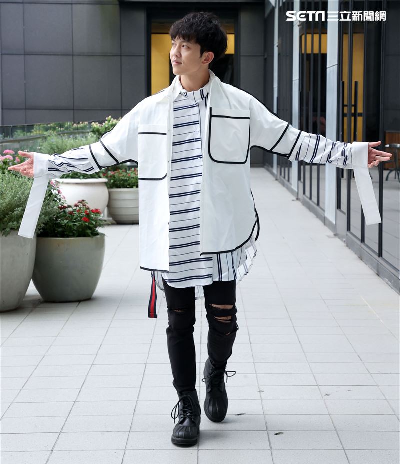 郭忠祐三立新聞網專訪。（記者邱榮吉/攝影）