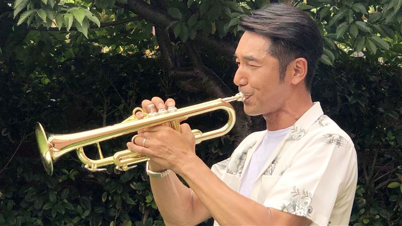 嘴長滿一圈皰疹　李李仁愛吹喇叭惹禍