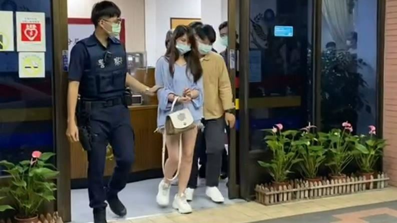 長髮短褲玩德州　正妹荷官陪玩遭警破