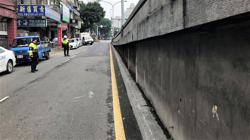 女騎士遭空氣槍爆臉　車行老闆判刑
