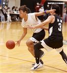 邱勝翊（王子）、邱宇辰、坤達、錢薇娟、顏行書、禾浩辰、張書豪、孫其君、陳彥允、劉書宏、李迪恩、大飛、小祿、Masha、男團泰坦TITAN團員正義、比利、吳岳擎，以愛之名-明星籃球公益賽。（記者邱榮吉/攝影）