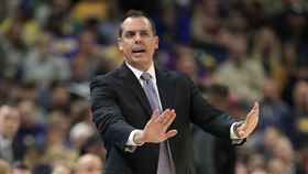 NBA／罰錢預警！湖人主帥怒轟裁判
NBA,季後賽,洛杉磯湖人,Frank Vogel,裁判,Jimmy Butler
翻攝自推特