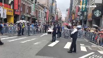 國慶新人結婚宴客碰管制　警幫開道