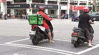 騎士籲「取消待轉區」　北醫曝死亡率