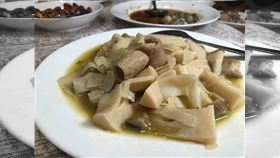 喪宴菜,酸筍炒大腸,美食文化作家黃婉玲(圖/翻攝自黃婉玲的烹飪教室)