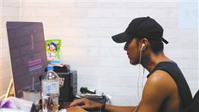 MP魔幻力量前主唱嘎嘎（翻攝自嘎嘎臉書）