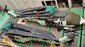 黑鷹直升機運抵高雄港（圖／內政部空中勤務總隊提供）